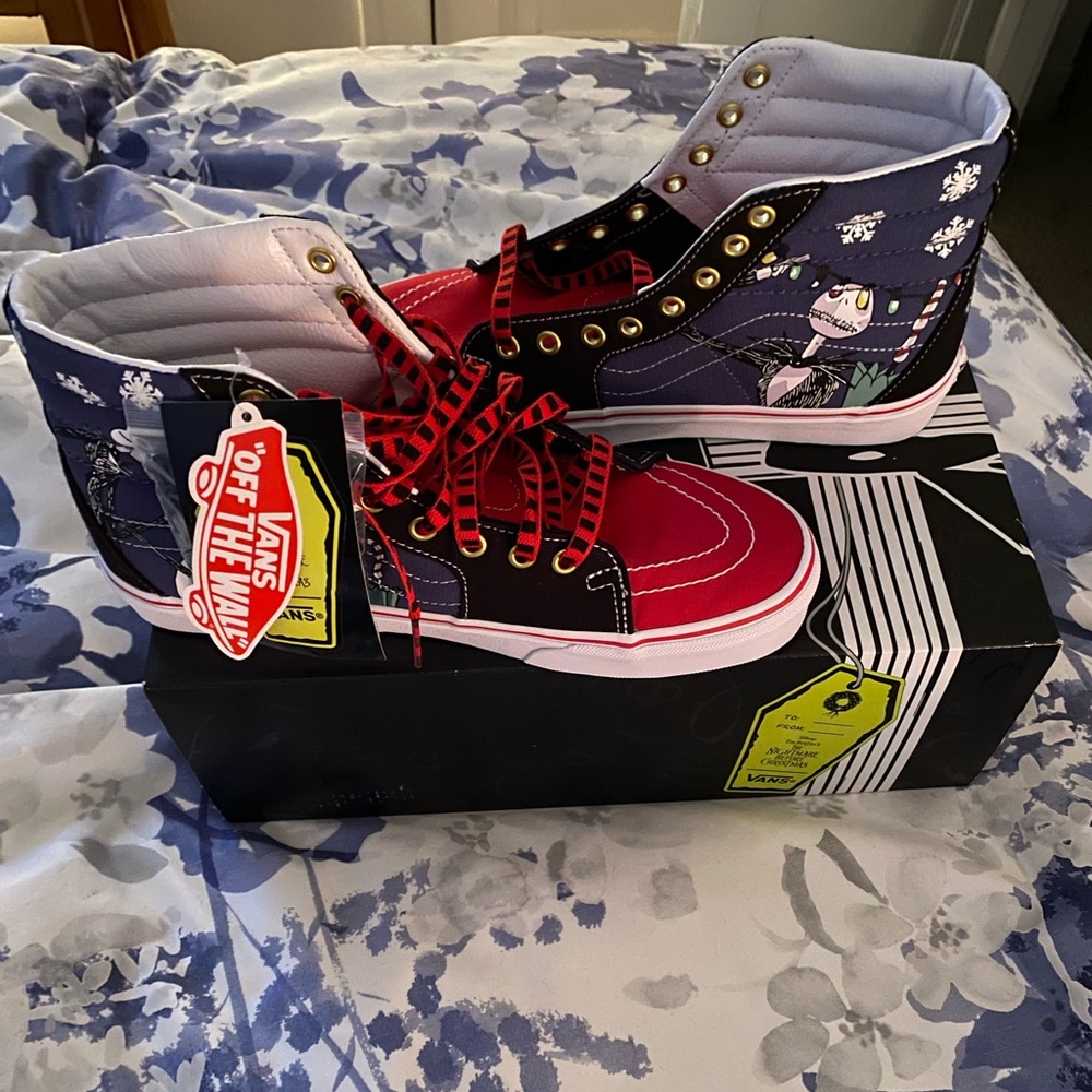 Nightmare Before Christmas Vans 8.5